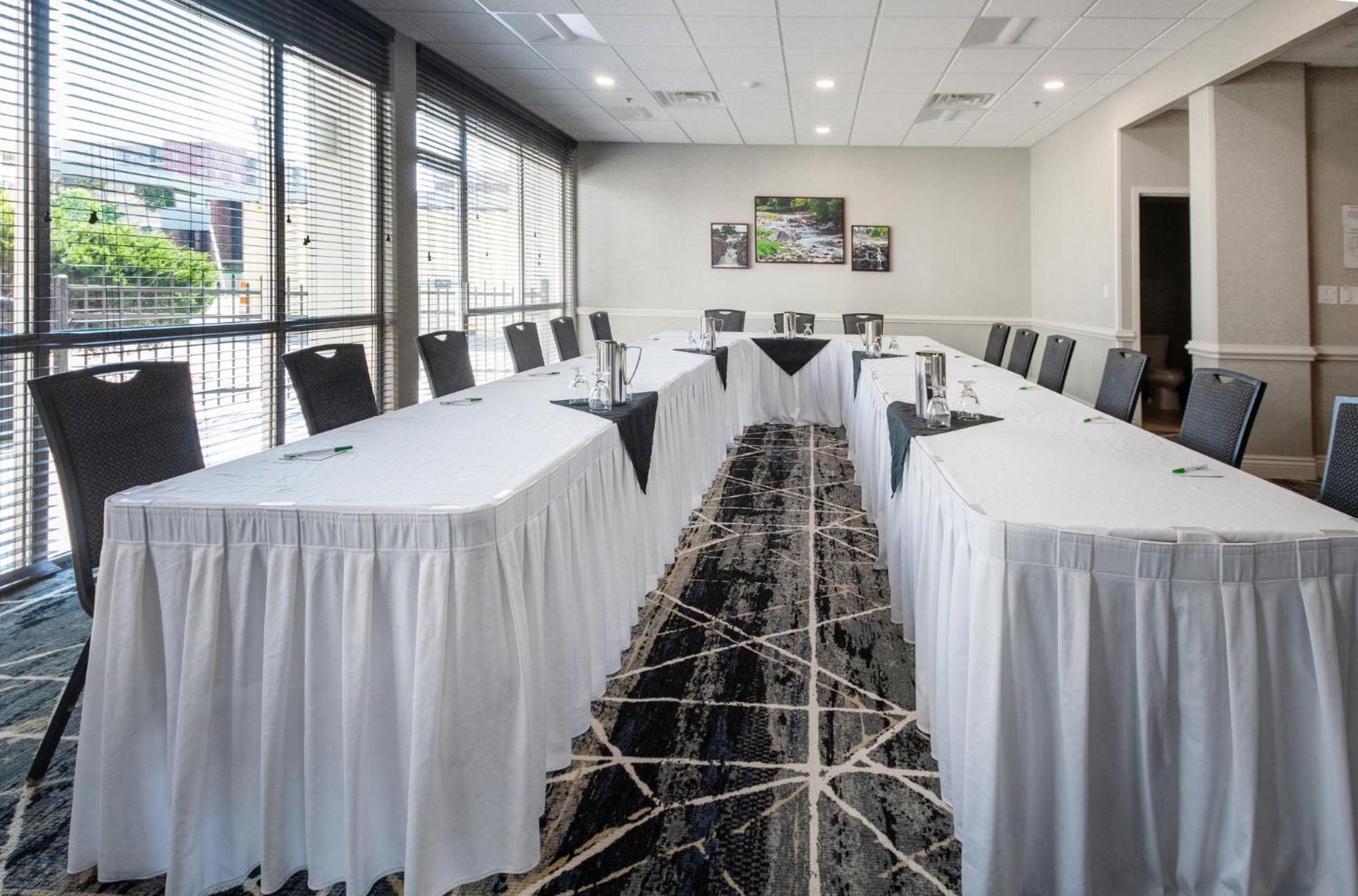Holiday Inn Sioux Falls-City Center By Ihg Ngoại thất bức ảnh